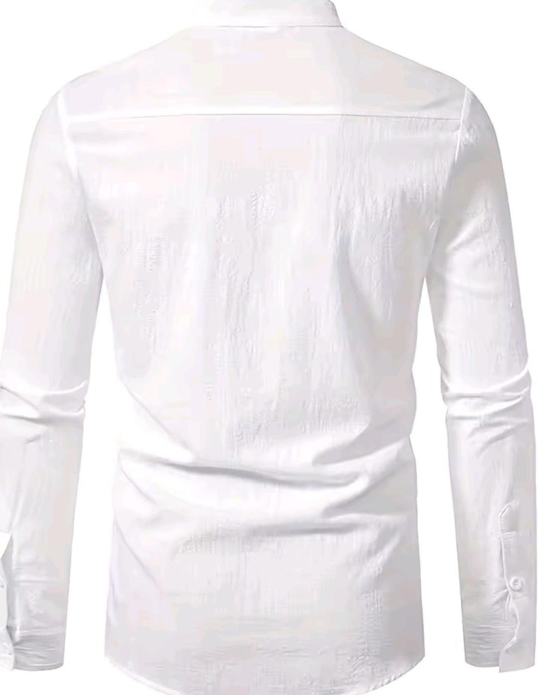 Long-sleeved linen shirt